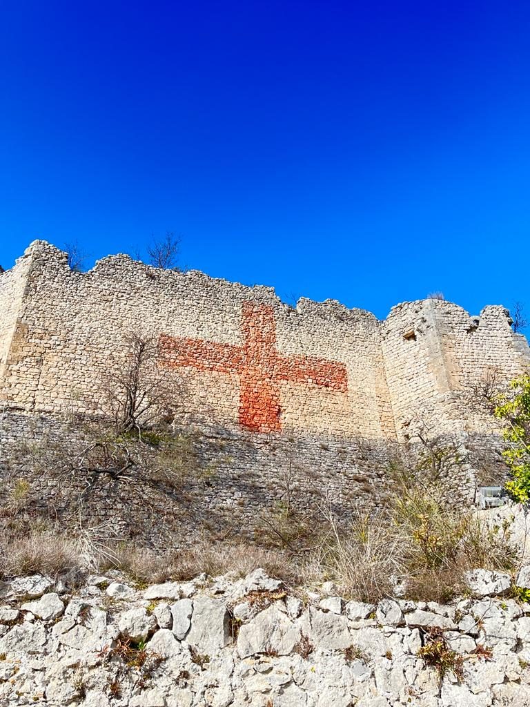 Vicalvi Castle Red Cross by Beatrice Ricciardi - 03.jpg